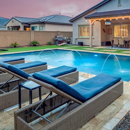 Travertine pool deck and hardscape in Jacksonville, FL